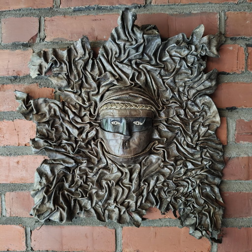 Handcrafted Leather Wall Sculpture 45×45 cm – Tuareg Inspired Mask Relief