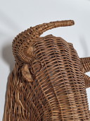 Buste Tête de Taureau en Rotin Vintage Mid Century à Suspendre au Mur