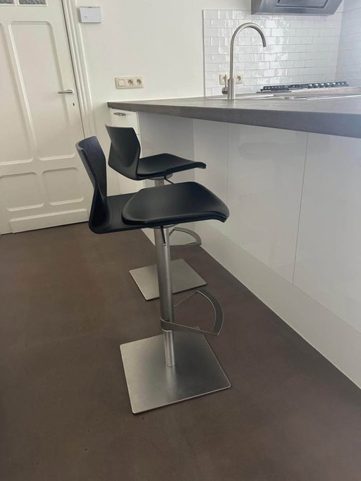 2x LaPalma bar stool Kai