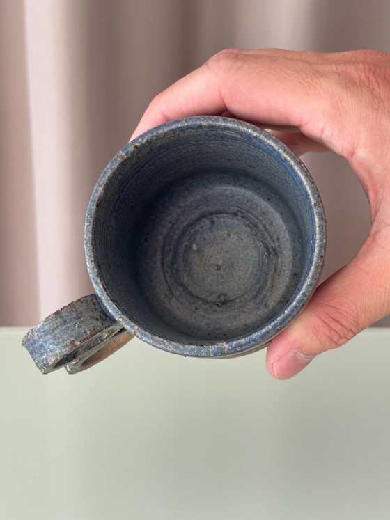 Coppia di tazze vintage in ceramica danese – Tazze in gres danese – Smaltate di blu – Stoviglie (photo 7 of 9)