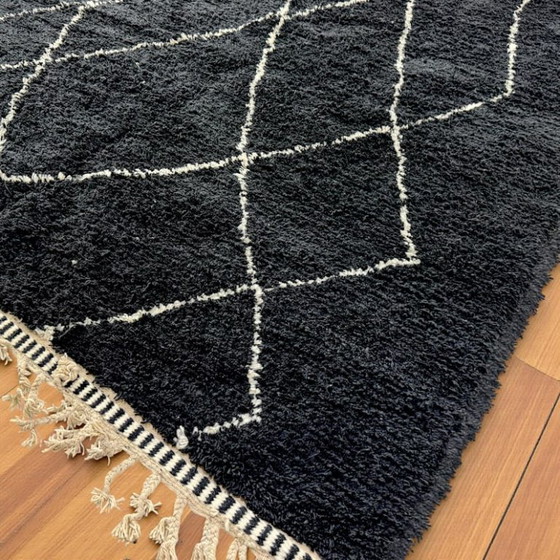 Image 1 of Handmade Moroccan rug 200cm x 300cm