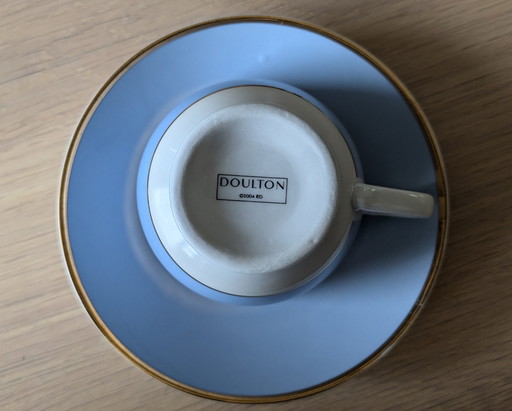 Royal Doulton "Bruce Oldfield" 2004 Tasse et soucoupes bleu poudré