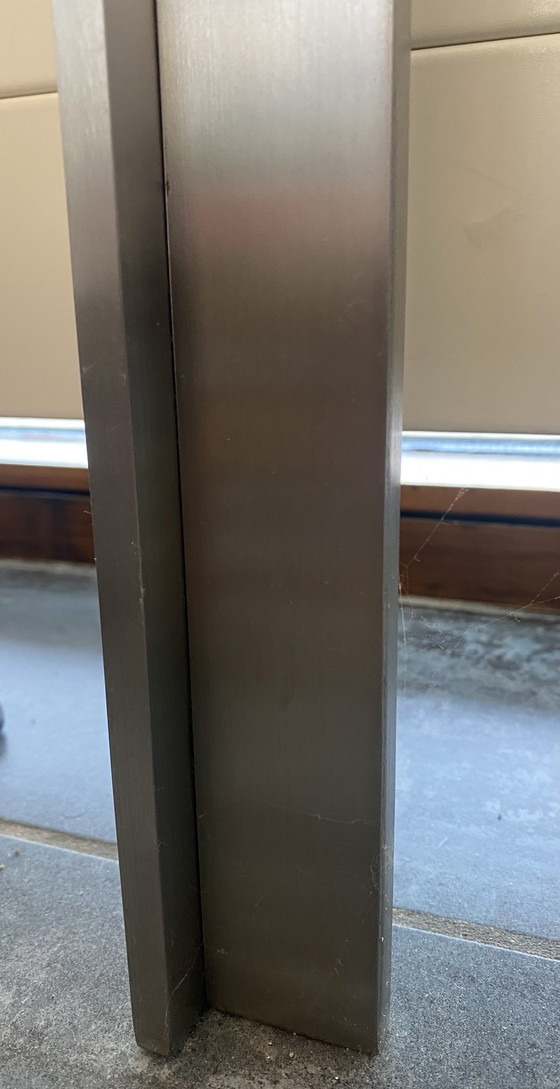 Image 1 of Console tafel met groen/blauwig glas 
