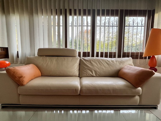 Image 1 of Roche Bobois "Vanity" Leather Bed (L. Gorgoni) + Complete Set