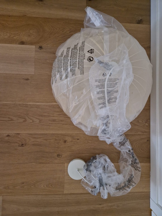 Image 1 of BoliaBalloon pendant lamp Ø57 H36 ivory