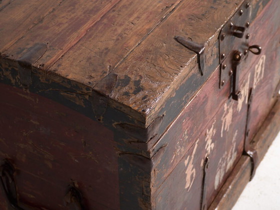 Baule antico rinforzato in ferro in legno di pino – Cina, circa 1900 – Armadi contenitori, Iron, Rustic (photo 21 of 40)