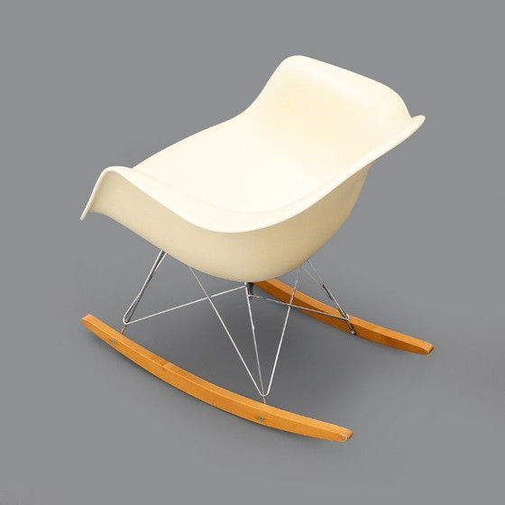 Image 1 of Sedia a dondolo “RAR” di Charles & Ray Eames per Vitra, anni '50