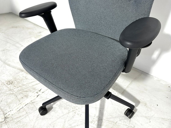 Vitra ID Trim Office Chair - Antonio Citterio - Ergonomic - New condition – Metal, Plastic (photo 6 of 9)
