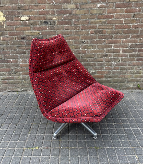 Image 1 of Artifort F500 Series Loungefauteuil Met Stervoet