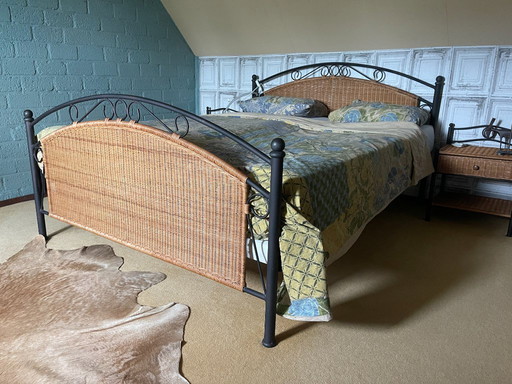 LOVELY BED 160X200 WITH ADJUSTABLE SLATTED BASE