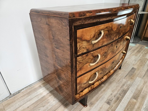 Image 1 of Toscaanse art deco commode uit de jaren 1940 van wortelnotenhout.