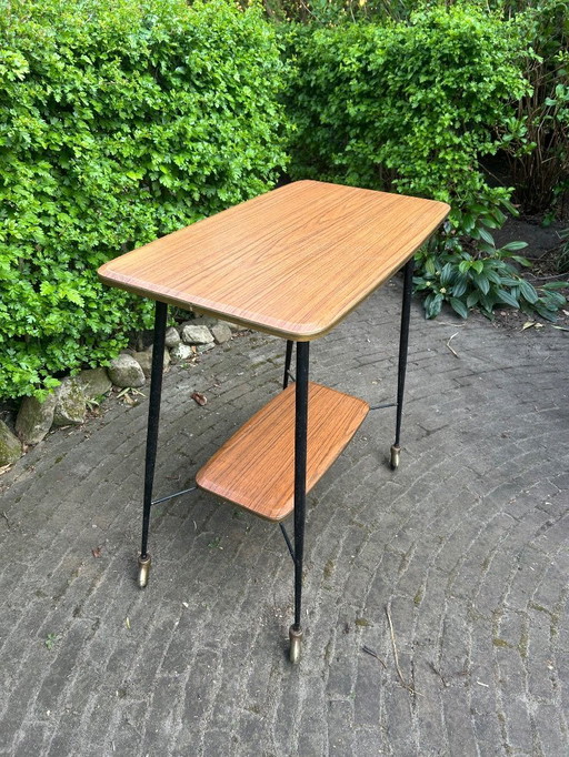 Serving Table