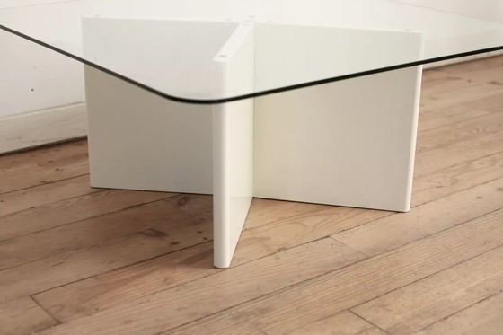 Image 1 of Table Basse Bois Laqué et Dalle de Verre
