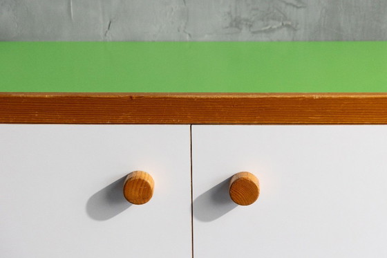 Image 1 of Wandkast van Charlotte Perriand voor Les Arcs, Frankrijk, jaren 70.