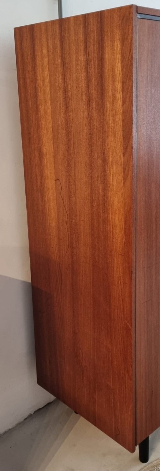 Armoire Mid Century – Wood (photo 20 of 23)