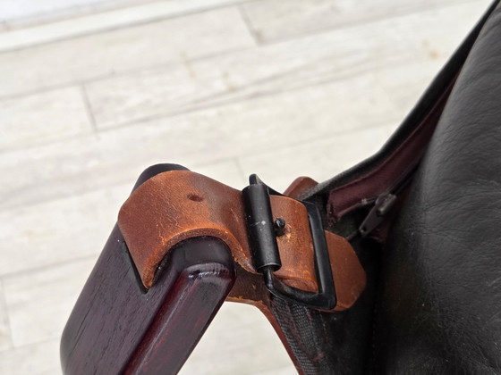 Image 1 of Jaren 70, Noors ontwerp van Sigurd Ressel, loungestoel model "Falcon".