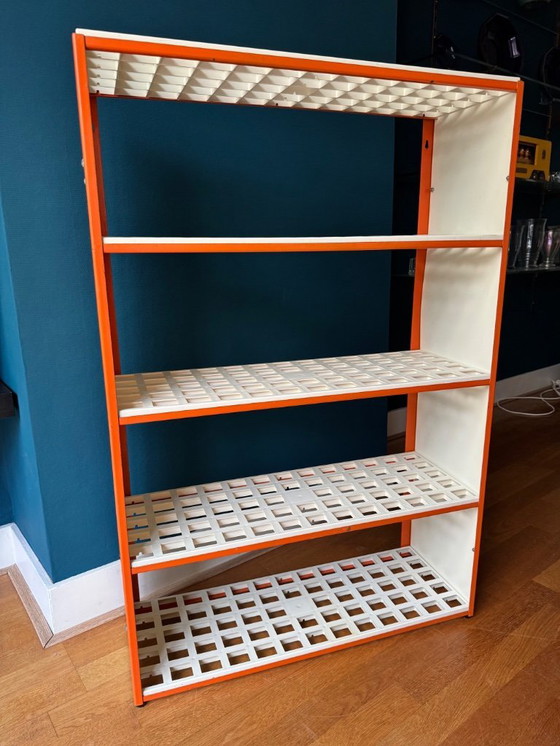 Image 1 of Twee vintage wand kasten