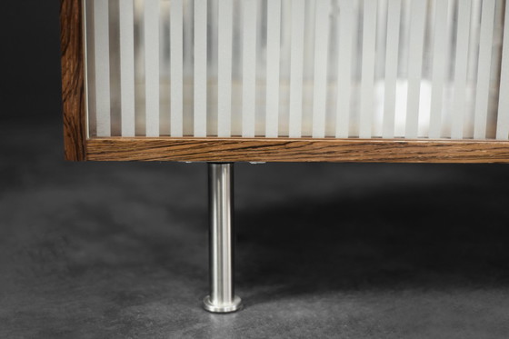 Image 1 of Buffet haut vintage en bois de rose avec verre, Mid Century Scandinavian Modern, 1960s