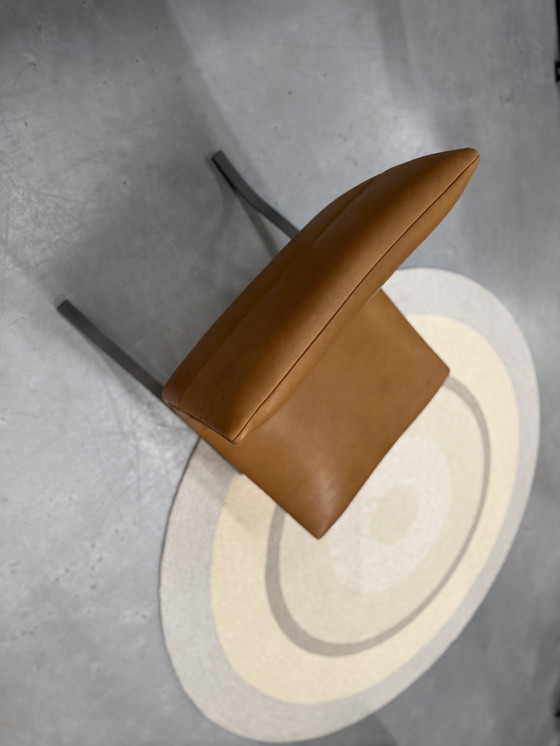 Image 1 of Eyye Juno Sillón Loxton cuero Cave