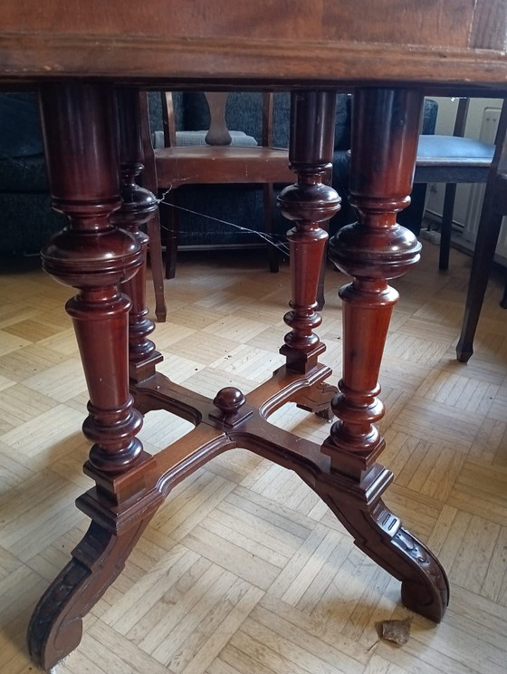 Gründerzeit Walnut Parlor Table – Dining tables, Wood (photo 5 of 8)