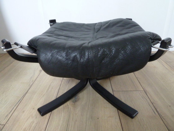 Image 1 of 1x Sigurd Ressell Fußhocker