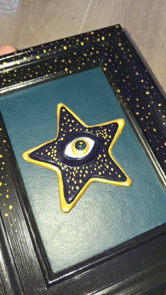 Image 1 of EYE-Star