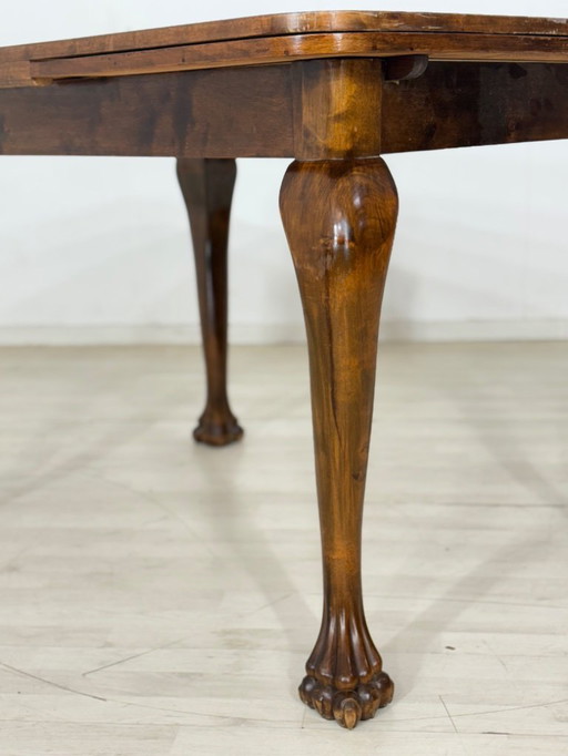 Magnificent Art Nouveau dining table, kitchen table, extendable table with eagle feet, circa 1920
