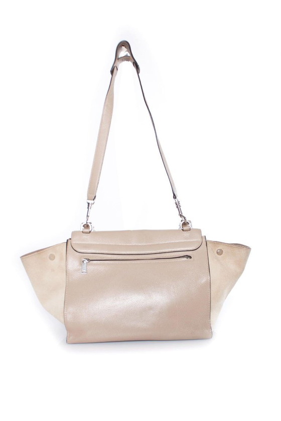 Image 1 of Borsa Celine modello Trapeze, color beige.