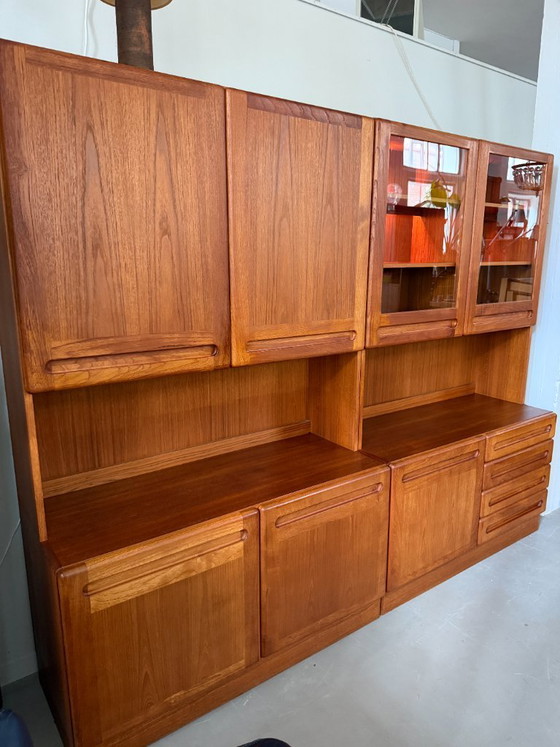 Mobile a parete Dyrlund design danese, Wall Unit, Armadi a muro vintage – Vetro, Legno (photo 4 of 10)