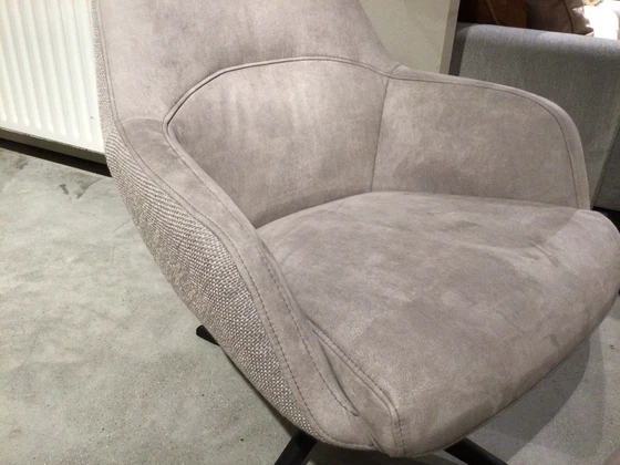 Image 1 of XOOON Vernon fauteuil met poef
