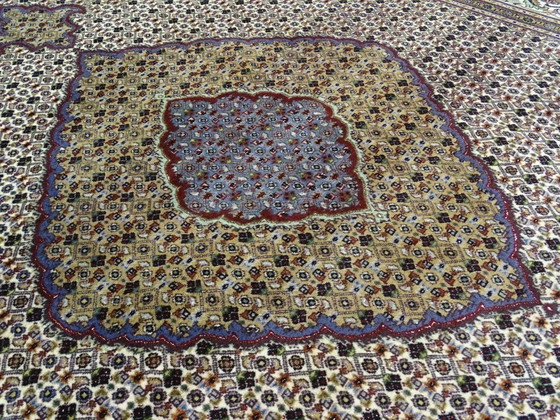 Image 1 of Mahi de Tabriz - 305 x 204 cm - Noué à la main