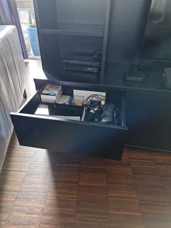 Image 1 of Tv meubel van Woood