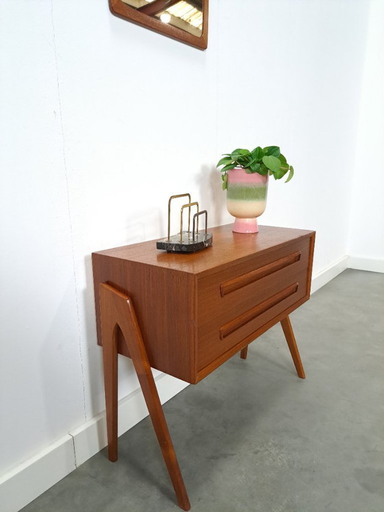 Image 1 of Deense teak set met AP Mobler ladekast en spiegel
