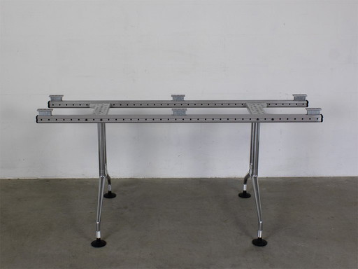 Vitra Ad Hoc table base design Antonio Citterio