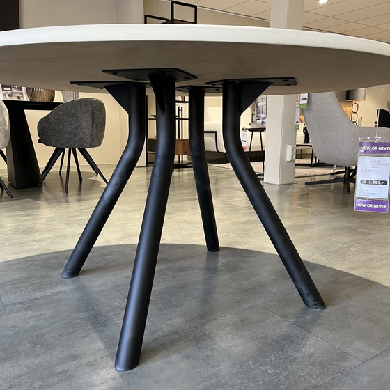 Image 1 of XOOON Lund Esstisch - Ø140