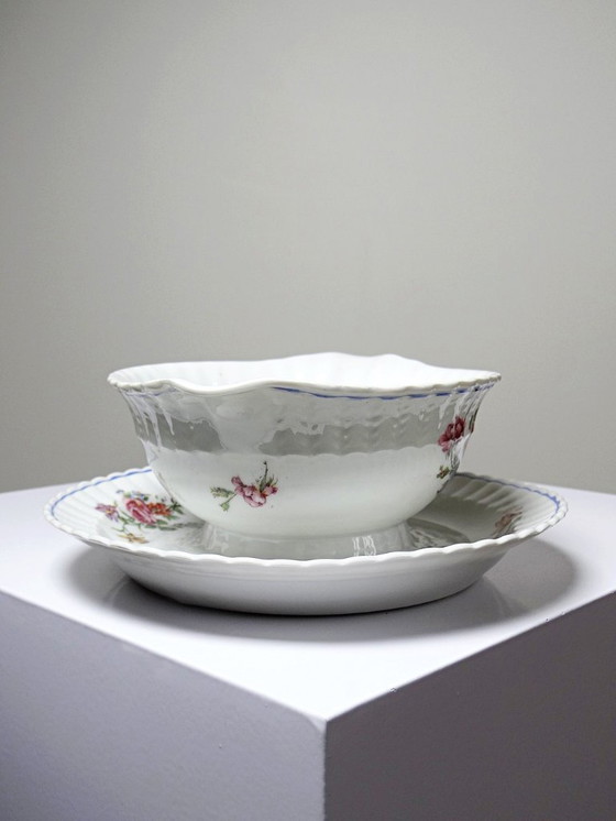 Image 1 of Salsera de porcelana de Limoges de Bernardaud con decoración floral, años 20-50