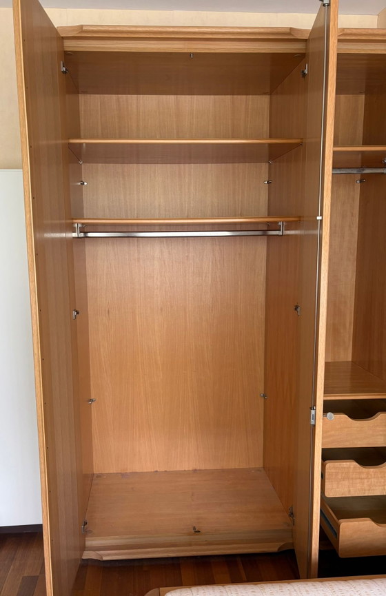 Image 1 of Slaapkamer kast eiken