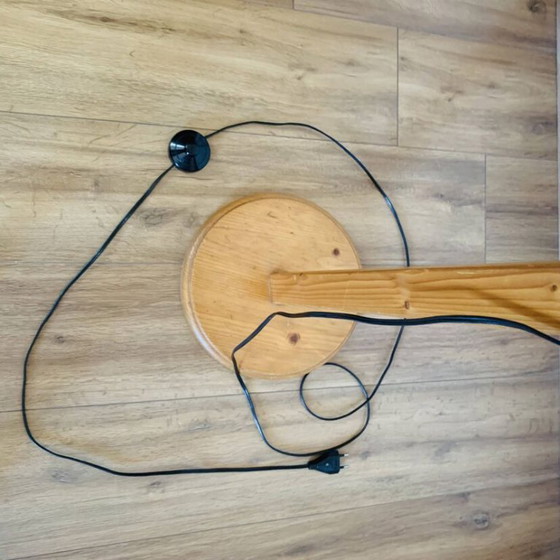 Image 1 of Lampada da terra vintage articolata in legno di pino – design scandinavo
