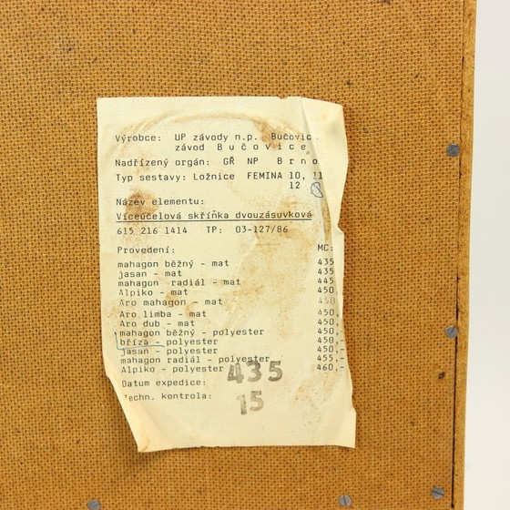 Image 1 of Ensemble de 2 tables de chevet carrées de Np Zavody, Tchécoslovaquie, années 1980