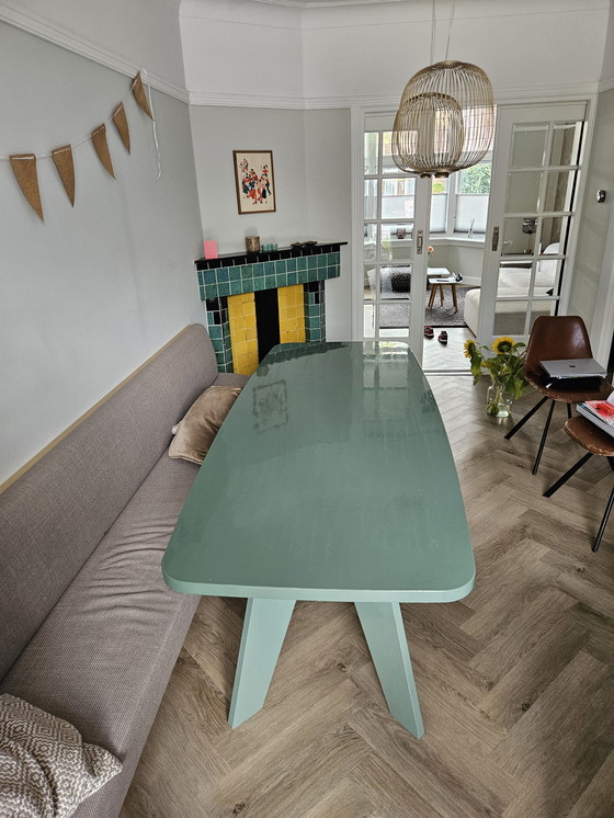 Image 1 of Crisis lattice table - high gloss painted