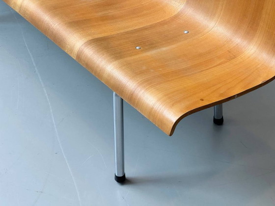 Banc en hêtre moulé stratifié avec piètement en tube d'acier, années 1960 – &Tradition, Wood (photo 13 of 18)