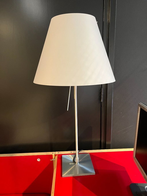 1 lampe de table Luceplan Costanza