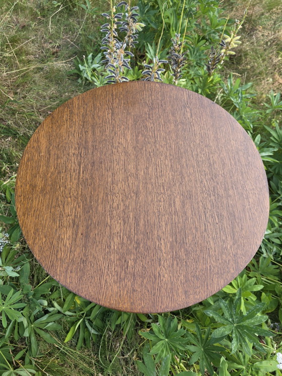 Image 1 of Exclusive Amsterdam School side table – Solid quarter-sawn oak – ca. 1930s