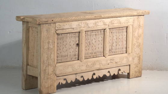 Antique carved sideboard in fir wood – China, circa 1930 (photo 3 of 40)