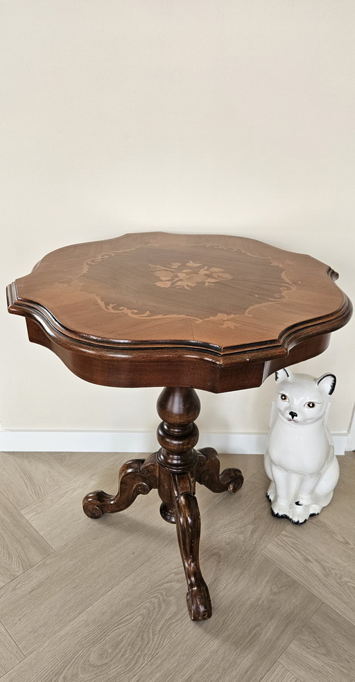 Antique decorative side table