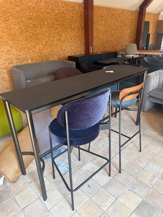 31 Modelli di showroom di design danese e tradizione e Verpan – &Tradition, Sedie da pranzo, Leather, Metal (photo 4 of 14)