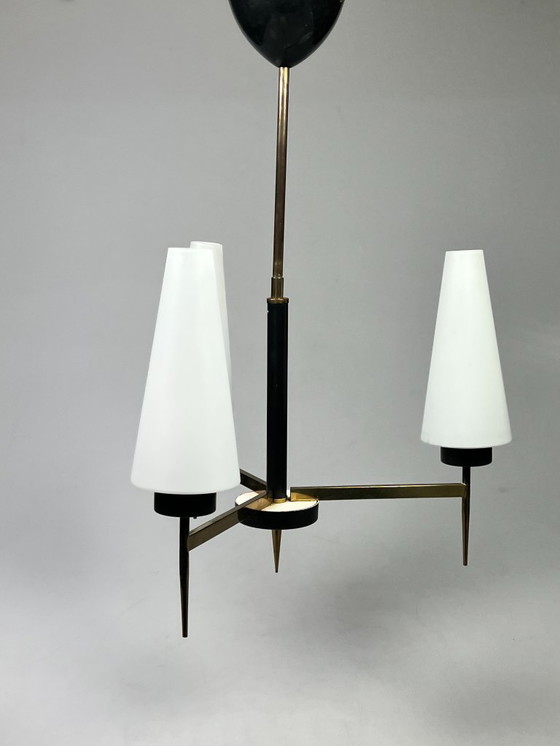 Image 1 of Lampadario/lampada a sospensione vintage, ottone con vetro lattimo, Belgio anni '70