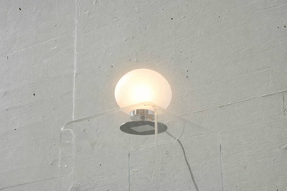 Image 1 of Lampe de table compacte avec globe en verre opale, années 2000
