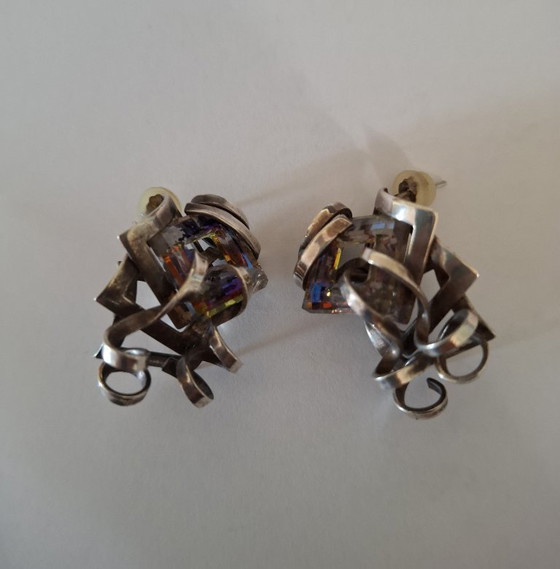 Image 1 of Originele zilveren oorbellen van Ostrowski Design met Swarovski-kristallen.