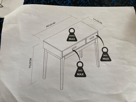 Image 1 of Bureau pour enfants